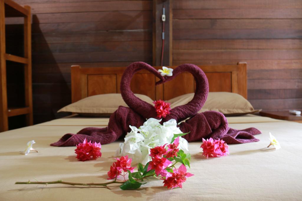 Oceane Paradise Bungalow Quần đảo Gili Ngoại thất bức ảnh
